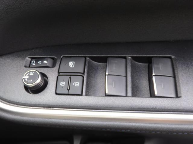 ヴォクシー S-Z 純正10.5型ナビ 純正14型後席M Bカメラ ETC2.0 F席、2列目Sヒーター 両パワ パワーバックドア 衝突軽減B レーンキープ 横滑防止 Cソナー クルコン LEDオートライト 純正17AW(47枚目)