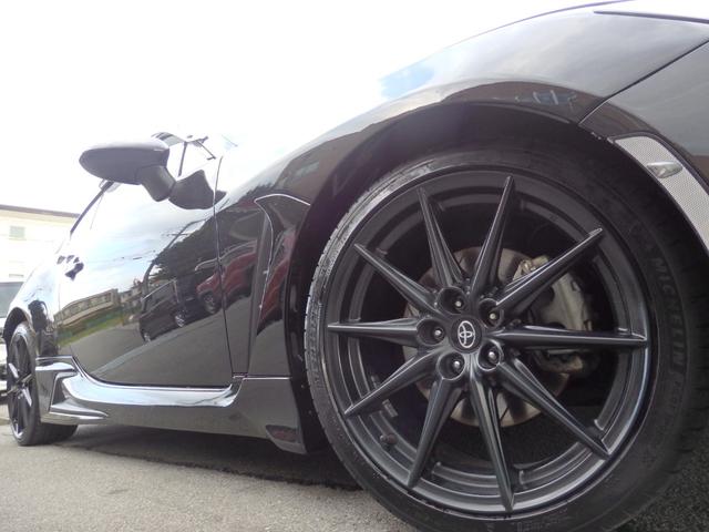 ＧＲ８６ ＲＺ　６ＭＴ　社外ナビ　ＥＴＣ　社外カーボンボンネット　エアロ（Ｆ・Ｒ・Ｓ）　ＴＥＩＮ車高調　ＴＲＤマフラー／リアスポイラー　社外ローター　フロントネガティブキャンバー　スマートキー　Ｐスタート　クルコン（19枚目）