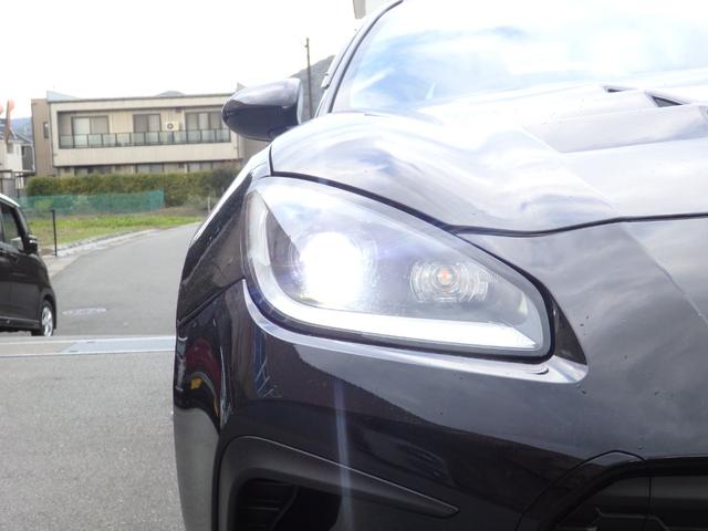 ＧＲ８６ ＲＺ　６ＭＴ　社外ナビ　ＥＴＣ　社外カーボンボンネット　エアロ（Ｆ・Ｒ・Ｓ）　ＴＥＩＮ車高調　ＴＲＤマフラー／リアスポイラー　社外ローター　フロントネガティブキャンバー　スマートキー　Ｐスタート　クルコン（21枚目）