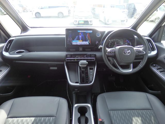 ノア ハイブリッドS-Z 純正10.5型ナビ 14型後席M Bカメラ ETC2.0 モデリスタエアロ(F/R)F席Sヒーター クルコン 衝突軽減B レーンキープ 横滑り防止 Cソナー BSM LEDオートライトフォグライト(18枚目)