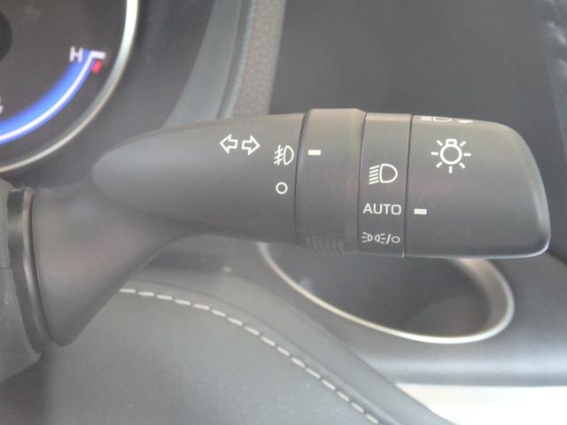 ノア ハイブリッドS-Z 純正10.5型ナビ 14型後席M Bカメラ ETC2.0 モデリスタエアロ(F/R)F席Sヒーター クルコン 衝突軽減B レーンキープ 横滑り防止 Cソナー BSM LEDオートライトフォグライト(30枚目)