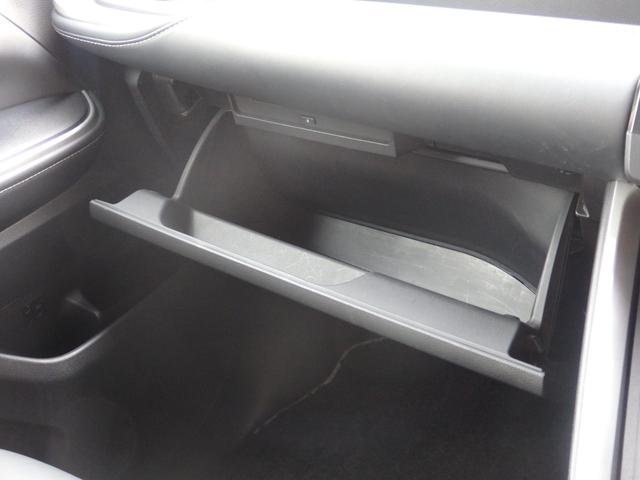 ノア ハイブリッドS-Z 純正10.5型ナビ 14型後席M Bカメラ ETC2.0 モデリスタエアロ(F/R)F席Sヒーター クルコン 衝突軽減B レーンキープ 横滑り防止 Cソナー BSM LEDオートライトフォグライト(38枚目)