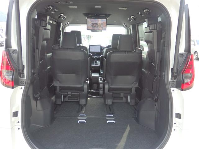 ノア ハイブリッドS-Z 純正10.5型ナビ 14型後席M Bカメラ ETC2.0 モデリスタエアロ(F/R)F席Sヒーター クルコン 衝突軽減B レーンキープ 横滑り防止 Cソナー BSM LEDオートライトフォグライト(50枚目)