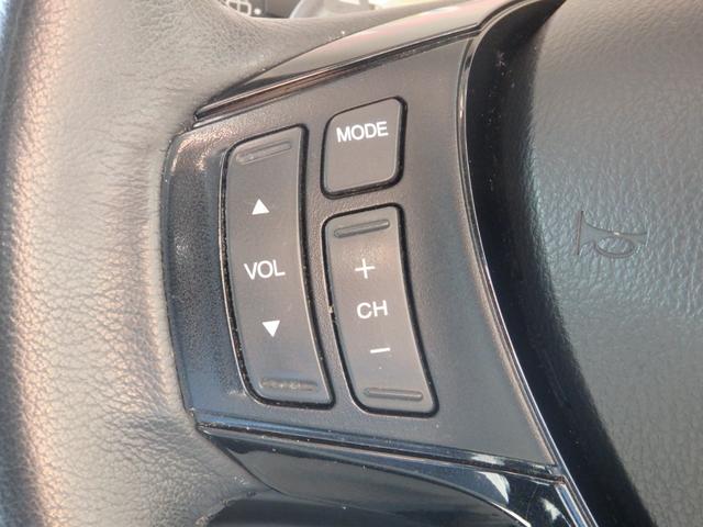 ステップワゴンスパーダ Ｚ　買取車両　純正ＨＤＤナビ　ＤＶＤ　ＣＤ　ＲＥＣ　ワンセグ　ＥＴＣ　Ｂカメラ　アルパイン製フリップダウンモニター　両側パワスラドア　パドルシフト　ＨＩＤライト　レザー調シートカバー　純正１６ＡＷ（31枚目）