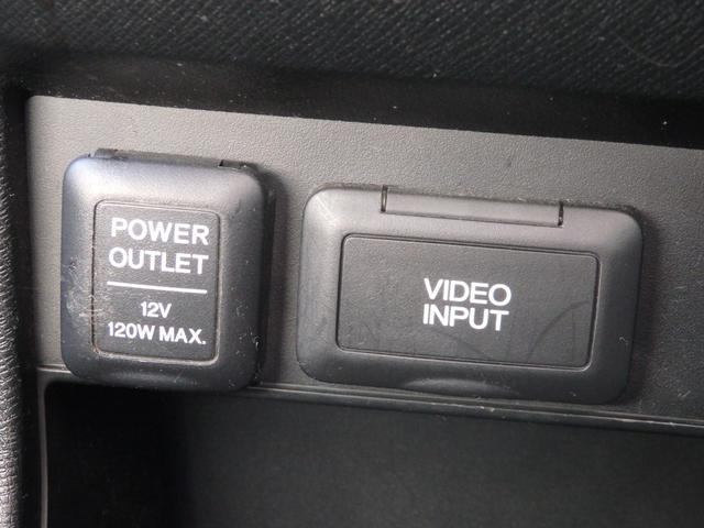 ステップワゴンスパーダ Ｚ　買取車両　純正ＨＤＤナビ　ＤＶＤ　ＣＤ　ＲＥＣ　ワンセグ　ＥＴＣ　Ｂカメラ　アルパイン製フリップダウンモニター　両側パワスラドア　パドルシフト　ＨＩＤライト　レザー調シートカバー　純正１６ＡＷ（37枚目）