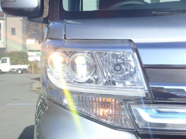 タント カスタムＲＳ　純正８型ナビ　Ｂカメラ　ＥＴＣ　両側パワスラ　　　スマートキー　Ｐスタート　ステリモ　ＬＥＤオートライト　フォグライト　横滑り防止　オートＡ／Ｃ　Ｒサンシェード　革巻きハンドル　純正１５インチＡＷ（23枚目）