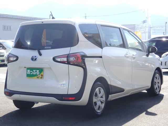 シエンタ ハイブリッド　Ｇ　セーフティーエディション　禁煙車　純正ＳＤナビ　全方位カメラ　ＤＶＤ　ＣＤ　ＲＥＣ　フルセグ　Ｂｌｕｅｔｏｏｔｈ　ＥＴＣ　前後ドラレコ　両側パワスラドア　前席シートヒーター　クルーズコントロール　ステアリングヒーター（9枚目）