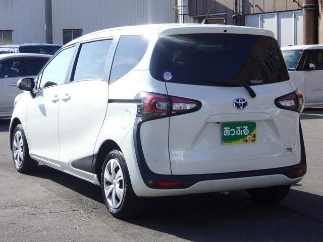 シエンタ ハイブリッド　Ｇ　セーフティーエディション　禁煙車　純正ＳＤナビ　全方位カメラ　ＤＶＤ　ＣＤ　ＲＥＣ　フルセグ　Ｂｌｕｅｔｏｏｔｈ　ＥＴＣ　前後ドラレコ　両側パワスラドア　前席シートヒーター　クルーズコントロール　ステアリングヒーター（10枚目）