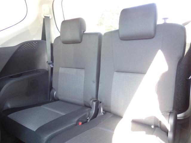 シエンタ ハイブリッド　Ｇ　セーフティーエディション　禁煙車　純正ＳＤナビ　全方位カメラ　ＤＶＤ　ＣＤ　ＲＥＣ　フルセグ　Ｂｌｕｅｔｏｏｔｈ　ＥＴＣ　前後ドラレコ　両側パワスラドア　前席シートヒーター　クルーズコントロール　ステアリングヒーター（17枚目）