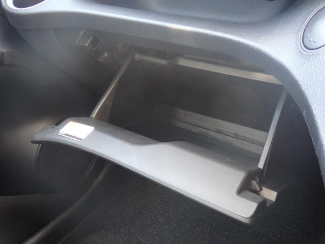 シエンタ ハイブリッド　Ｇ　セーフティーエディション　禁煙車　純正ＳＤナビ　全方位カメラ　ＤＶＤ　ＣＤ　ＲＥＣ　フルセグ　Ｂｌｕｅｔｏｏｔｈ　ＥＴＣ　前後ドラレコ　両側パワスラドア　前席シートヒーター　クルーズコントロール　ステアリングヒーター（41枚目）