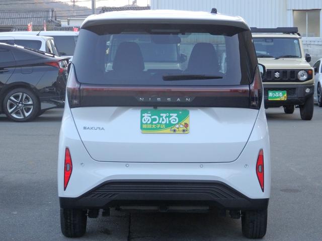 サクラ Ｘ　純正９型ナビ　全方位Ｍ　ドラレコ　ＥＴＣ　Ｃソナー　スマートキー　衝突軽減Ｂ　レーンキープ　ウインカー付き電格ミラー　Ｐスタート　ステリモ　オートＡ／Ｃ　純正１４ＡＷ（4枚目）