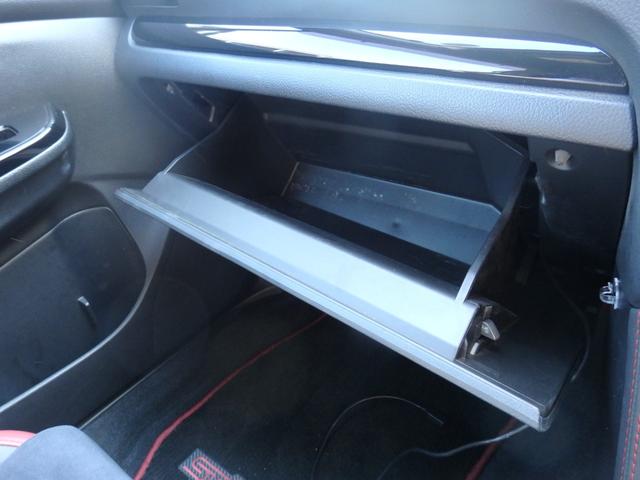 WRX STI STI 禁煙車 6MT SD8型ナビ DVD REC Bluetooth CD ETC 前後ドラレコ ブリッツ製車高調 GPスポーツマフラー 大型ウイング STIハーフレザーシート LEDライト フォグ(42枚目)