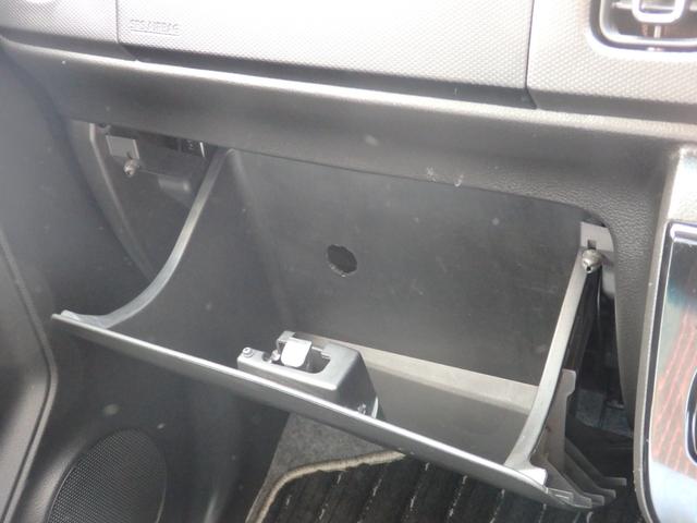 アルトワークス ベースグレード　社外ナビ　Ｂカメラ　衝突軽減Ｂ　純正１５ＡＷ　Ｃソナー　Ａストップ　ＨＩＤオートライト　スマートキー　レーンキープ　横滑り防止　　フォグライト　電格ミラー　パドルシフト　オートＡ／Ｃ　革巻きハンドル（38枚目）