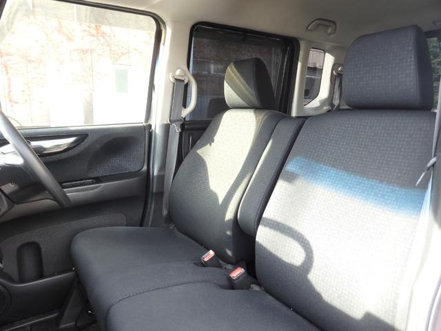 Ｎ－ＢＯＸカスタム Ｇ　ＳＳパッケージ　社外ナビ　Ｂカメラ　ＥＴＣ　両側パワスラ　スマートキーＰスタート　横滑り防止　Ｒサンシェード　オートエアコン　パワーウィンドウ　ウィンカー付き電格ミラー　社外マット　純正バイザー　純正１４インチＡＷ（15枚目）