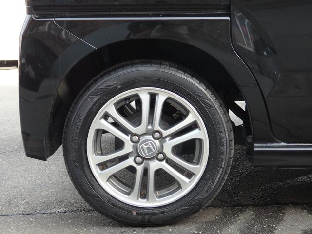 Ｎ－ＢＯＸカスタム Ｇ　ＳＳパッケージ　社外ナビ　Ｂカメラ　ＥＴＣ　両側パワスラ　スマートキーＰスタート　横滑り防止　Ｒサンシェード　オートエアコン　パワーウィンドウ　ウィンカー付き電格ミラー　社外マット　純正バイザー　純正１４インチＡＷ（22枚目）