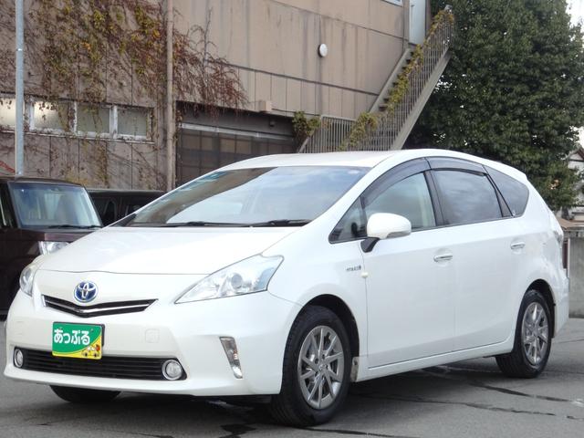 プリウスアルファ Ｓ　チューン　ブラック　ＡＬＰＩＮＥ９型ナビ　後席Ｍ　Ｂカメラ　ＥＴＣ　スマートキーＰスタート　オートエアコン　ウィンカー付き電格ミラー　ＨＩＤオートライト　フォグライト　ヘッドライトレベライザー　パワーウィンドウ（8枚目）