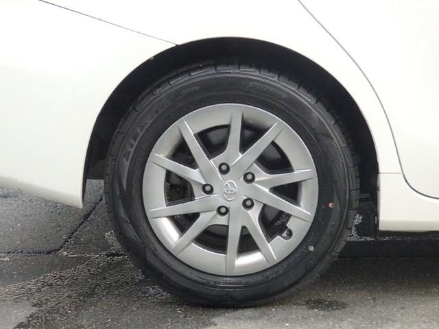 プリウスアルファ Ｓ　チューン　ブラック　ＡＬＰＩＮＥ９型ナビ　後席Ｍ　Ｂカメラ　ＥＴＣ　スマートキーＰスタート　オートエアコン　ウィンカー付き電格ミラー　ＨＩＤオートライト　フォグライト　ヘッドライトレベライザー　パワーウィンドウ（22枚目）