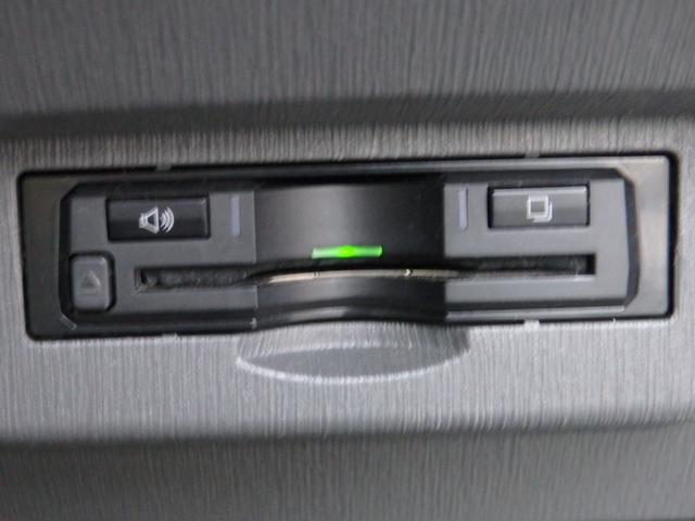 プリウスアルファ Ｓ　チューン　ブラック　ＡＬＰＩＮＥ９型ナビ　後席Ｍ　Ｂカメラ　ＥＴＣ　スマートキーＰスタート　オートエアコン　ウィンカー付き電格ミラー　ＨＩＤオートライト　フォグライト　ヘッドライトレベライザー　パワーウィンドウ（46枚目）