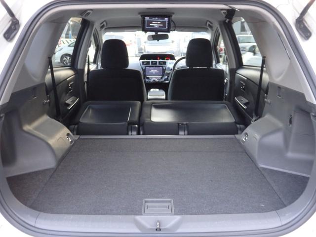 プリウスアルファ Ｓ　チューン　ブラック　ＡＬＰＩＮＥ９型ナビ　後席Ｍ　Ｂカメラ　ＥＴＣ　スマートキーＰスタート　オートエアコン　ウィンカー付き電格ミラー　ＨＩＤオートライト　フォグライト　ヘッドライトレベライザー　パワーウィンドウ（49枚目）