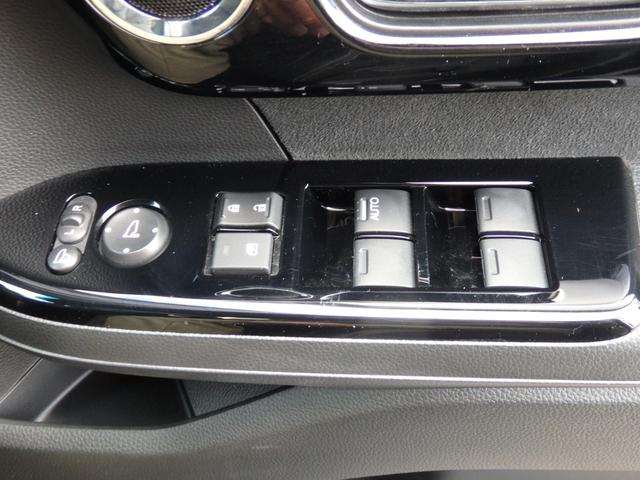 N-BOXカスタム Lターボ 純正9型ナビ ドラレコ クルコン ETC スマートキーPスタート パドルシフト ステリモ 両側パワスラ ハーフレザーシート LEDオートライト フォグライト 横滑り防止 衝突軽減 Rサンシェード(47枚目)