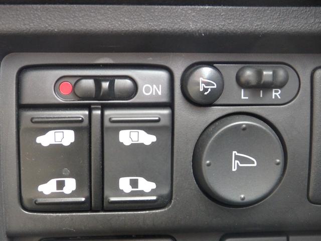 フリード Ｇ　ジャストセレクション　禁煙車　買取車両　純正ナビ　ＥＴＣ　後席モニター　Ｂカメラ　両側パワースライドドア　ドラレコ　ＨＩＤオートライト　スマートキー　ウィンカー付き電格ミラー　横滑り防止　オートエアコン　パワーウィンドウ（32枚目）