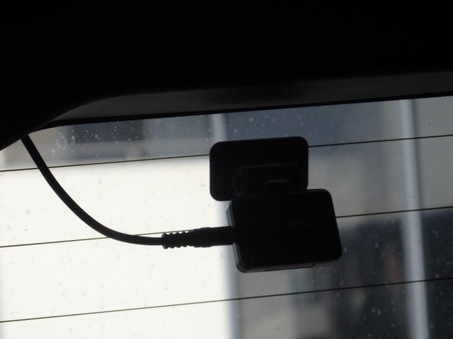 ヴォクシー ＺＳ　煌ＩＩＩ　純正９型ナビ　ＥＴＣ　ドラレコ　クルコン　Ｂカメラ　スマートキーＰスタート　後席モニター　衝突軽減　レーンキープ　横滑り防止　Ａストップ　ＬＥＤオートライト　フォグライト　両側パワスラ　Ｒサンシェード（53枚目）