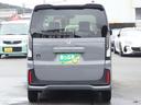 N-BOXカスタム コーディネートスタイル 禁煙車 純正DA クルコン 両側Pスラ Bカメラ ステリモ スマートキーPスタート 黒レザーシート ヘッドライトレベライザー 横滑り防止 オートエアコン パワーウィンドウ ウィンカー付き電格ミラー(4枚目)