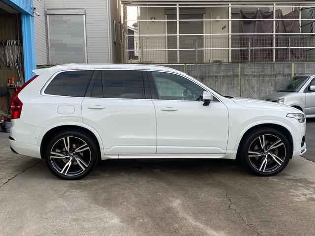 ＸＣ９０ Ｔ６　ＡＷＤ　Ｒデザイン　ユーザー様買取／黒革シート／パワーシート／カーボンインテリアパネル／電動リアゲート／パノラマガラスサンルーフ／全周囲カメラ／ＥＴＣ／パドルシフト／スマートキー２／新品バッテリー／新品ワイパー（7枚目）