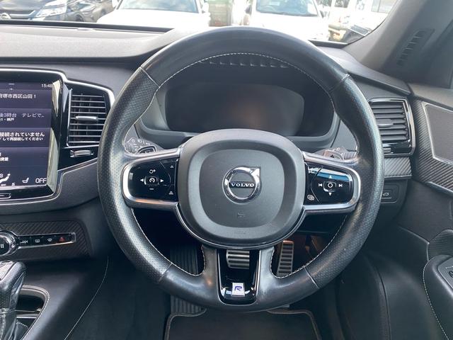 ＸＣ９０ Ｔ６　ＡＷＤ　Ｒデザイン　ユーザー様買取／黒革シート／パワーシート／カーボンインテリアパネル／電動リアゲート／パノラマガラスサンルーフ／全周囲カメラ／ＥＴＣ／パドルシフト／スマートキー２／新品バッテリー／新品ワイパー（12枚目）