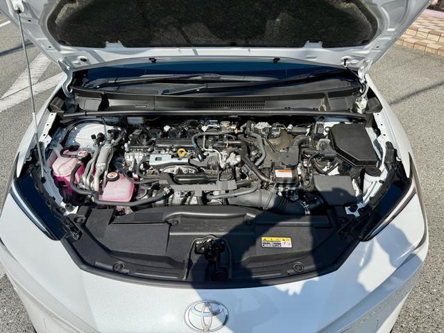 プリウス Ｚ　ＰＨＥＶ　ダウンサス　２０インチ社外ホイール　当社デモカー　禁煙車　純正１２型ナビ　全周囲モニター　デジタルインナーミラー　電動リアゲート（17枚目）