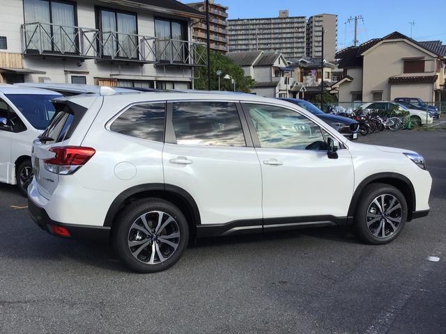 プレミアム 4WD シートヒーター運転席 助手席 後席左右(10枚目)