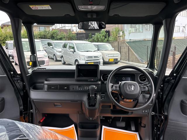 ホンダ Ｎ－ＢＯＸカスタム 2枚目