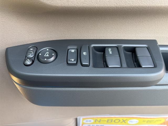 ホンダ Ｎ－ＢＯＸジョイ 11枚目