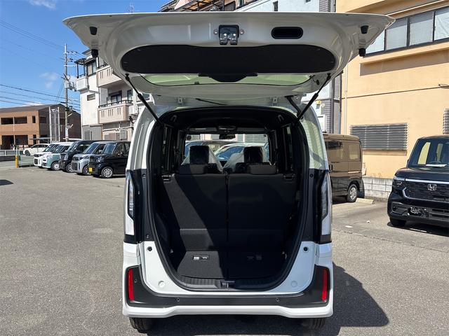 ホンダ Ｎ－ＢＯＸカスタム 22枚目