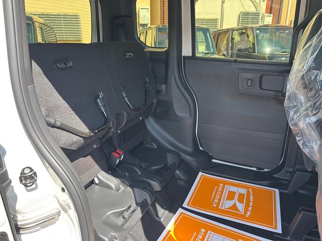 ホンダ Ｎ－ＢＯＸカスタム 29枚目