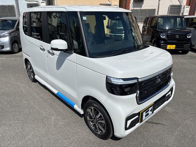 ホンダ N-BOXカスタム 13枚目