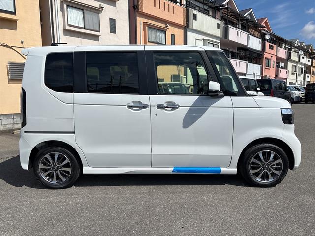 ホンダ N-BOXカスタム 14枚目