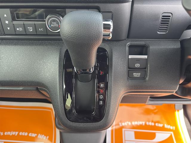 ホンダ Ｎ－ＢＯＸカスタム 6枚目