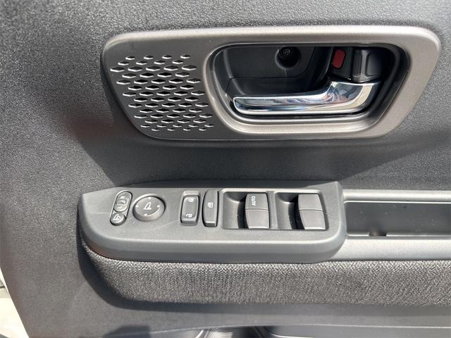 ホンダ Ｎ－ＢＯＸカスタム 11枚目