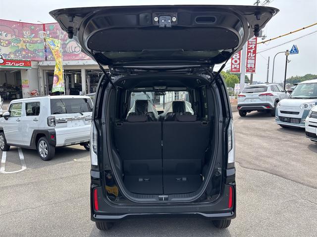ホンダ Ｎ－ＢＯＸカスタム 18枚目