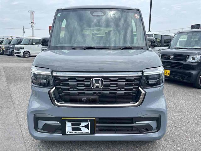 ホンダ Ｎ－ＢＯＸカスタム 11枚目
