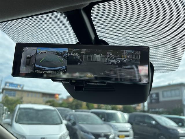 日産 セレナ 3枚目