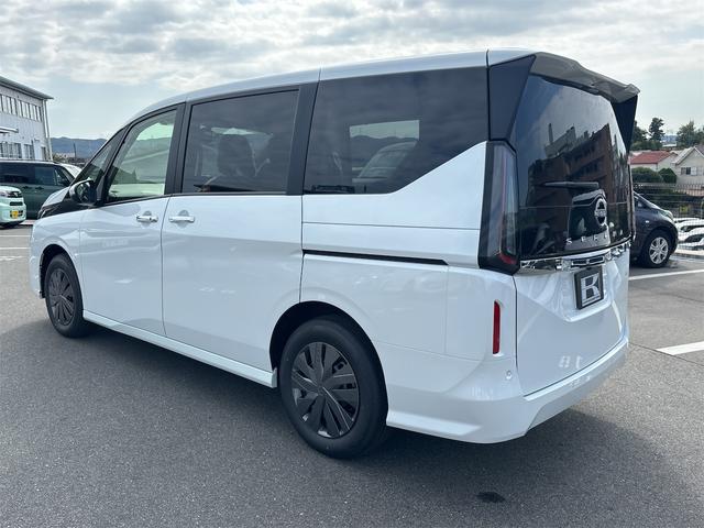 日産 セレナ 17枚目