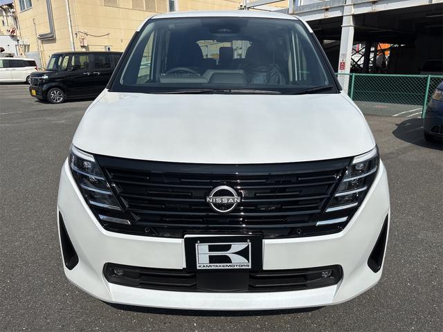 日産 セレナ 11枚目