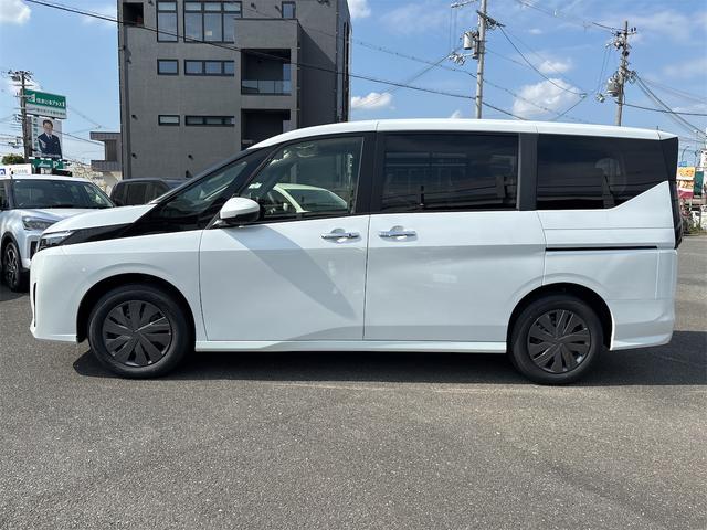 日産 セレナ 16枚目