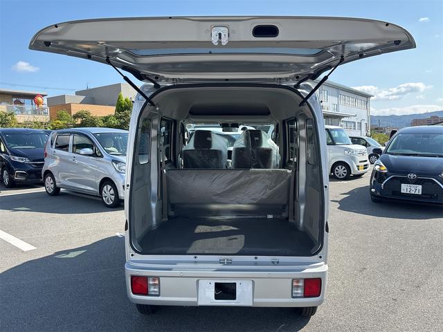 日産 クリッパーバン 19枚目