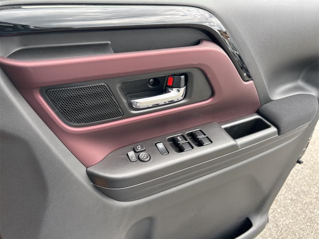 スズキ スペーシアカスタム 11枚目