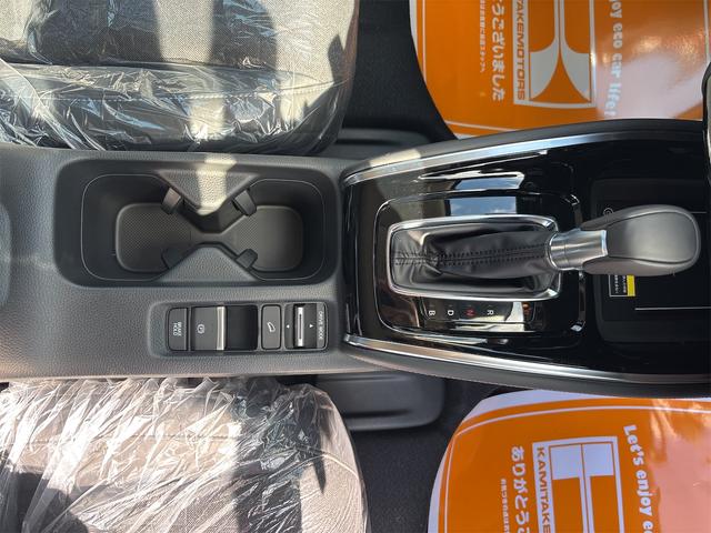 ホンダ ヴェゼル 6枚目