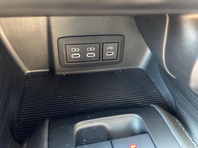 トヨタ ハリアーハイブリッド 11枚目