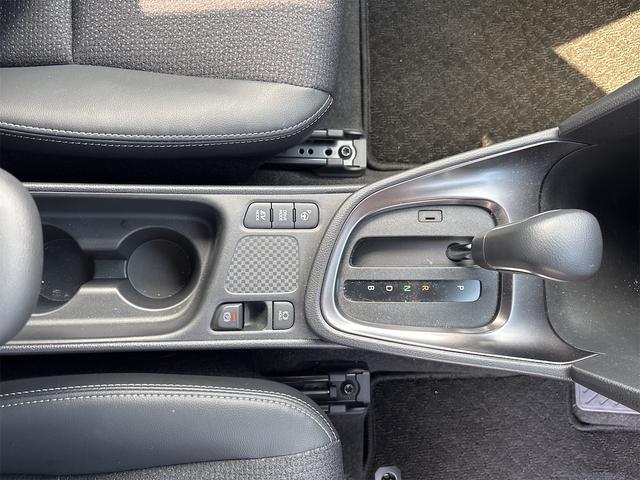 トヨタ ヤリスクロス 6枚目